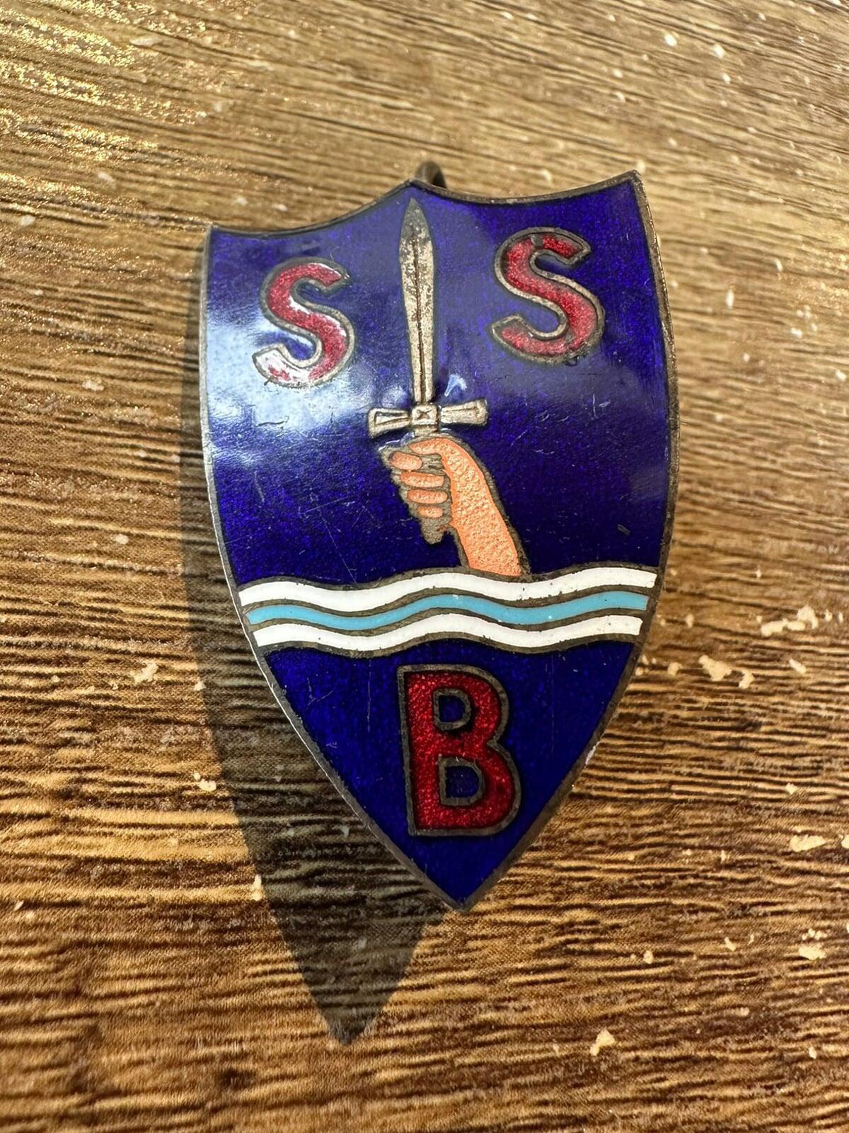 Badge
